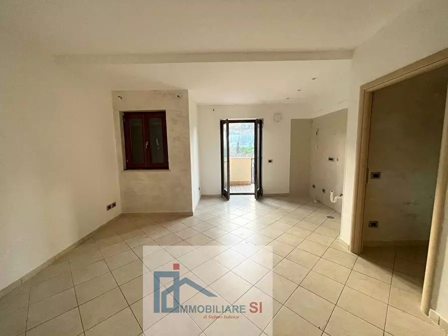 Immagine 2 di Appartamento in vendita  in Via Camillo Benso Cavour a Benevento