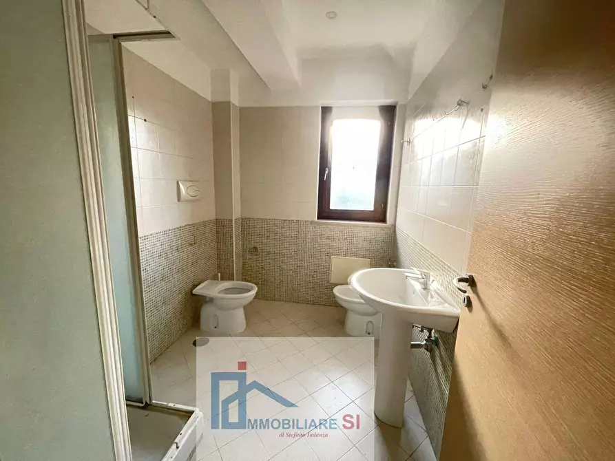 Immagine 8 di Appartamento in vendita  in Via Camillo Benso Cavour a Benevento