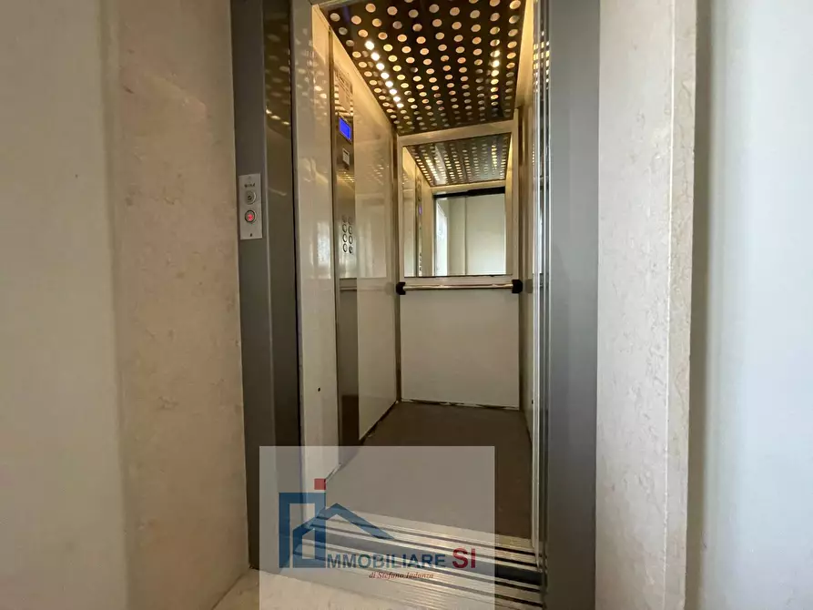 Immagine 23 di Appartamento in vendita  in Via Camillo Benso Cavour a Benevento