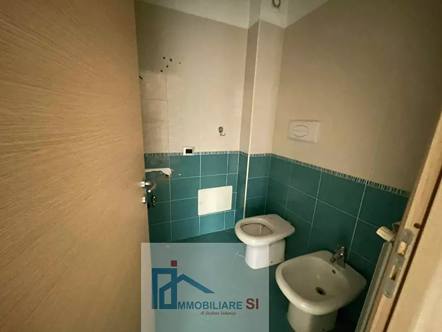 Immagine 14 di Appartamento in vendita  in Via Camillo Benso Cavour a Benevento