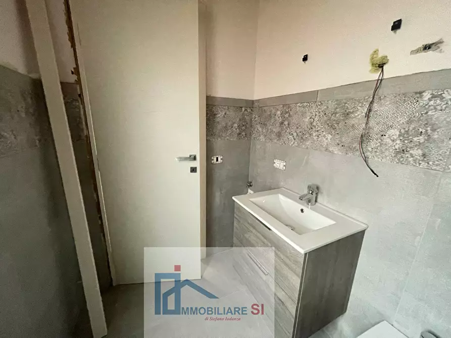 Immagine 15 di Appartamento in affitto  in Via Bartolomeo Camerario a Benevento