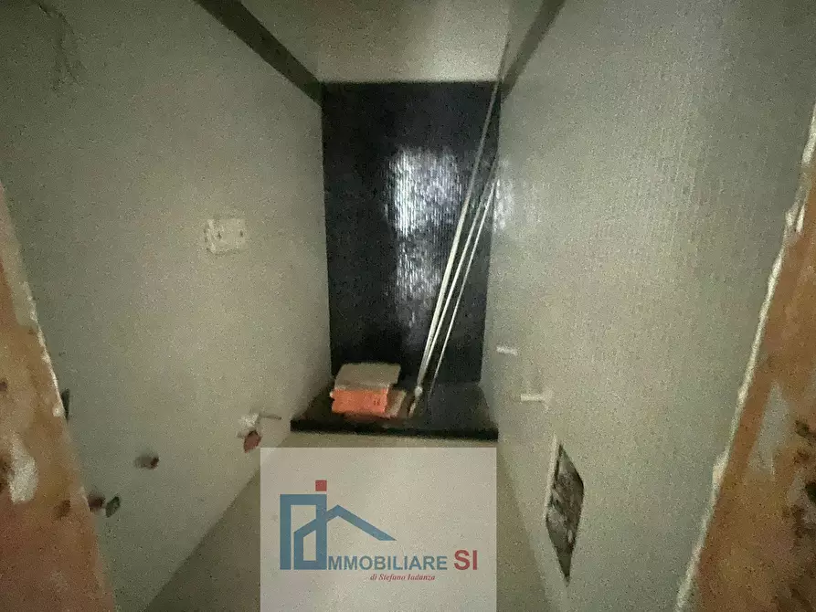 Immagine 13 di Casa semindipendente in vendita  in Via Roma a Cautano