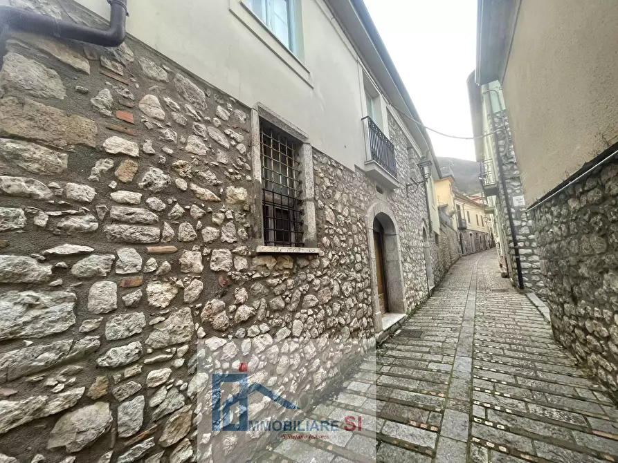 Immagine 20 di Casa semindipendente in vendita  in Via Roma a Cautano