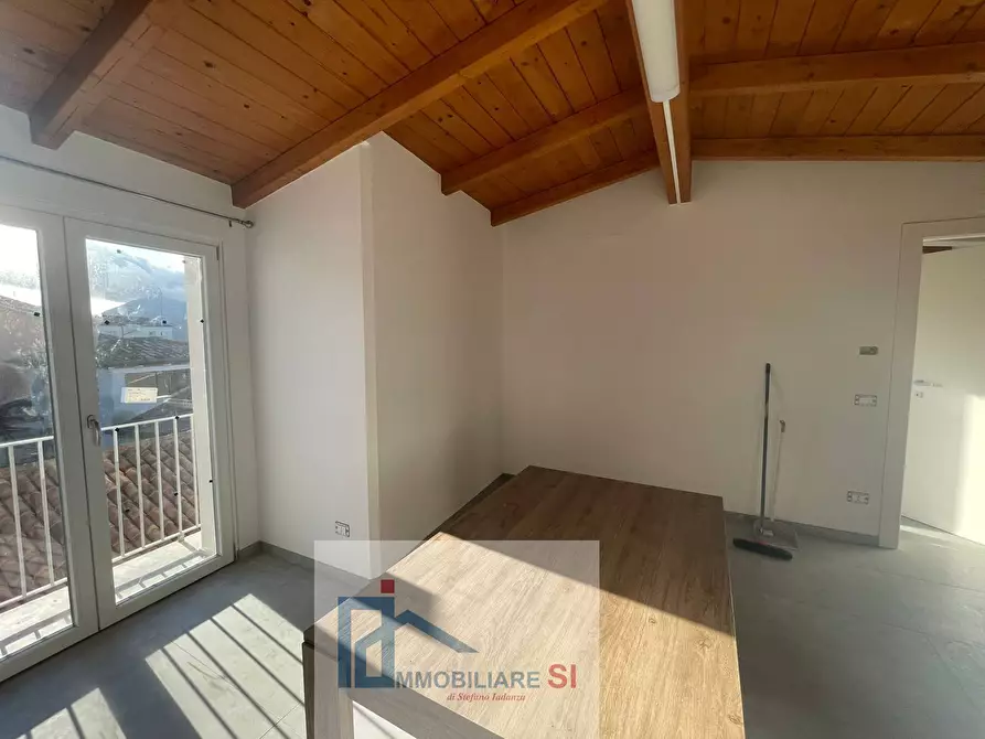 Immagine 6 di Appartamento in affitto  in Via Bartolomeo Camerario a Benevento