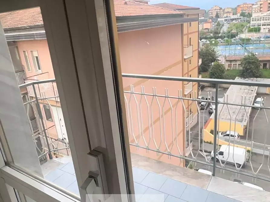 Immagine 19 di Appartamento in vendita  in Via Vanvitelli a Benevento