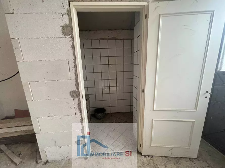 Immagine 6 di Magazzino in vendita  in Via Crocevia Sala a Foglianise