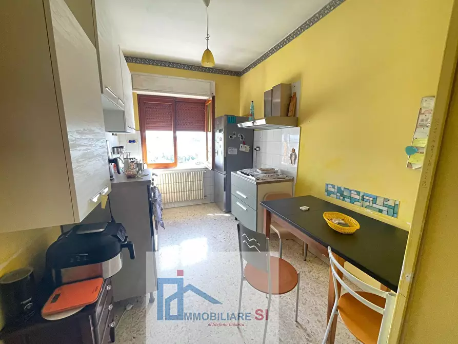 Immagine 12 di Appartamento in vendita  in Via Giuseppe Castellano a Benevento