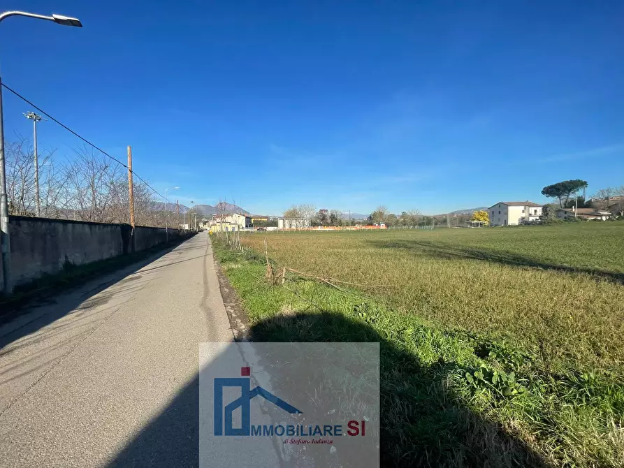 Immagine 5 di Terreno residenziale in vendita  in Via Mura Della Caccia a Benevento