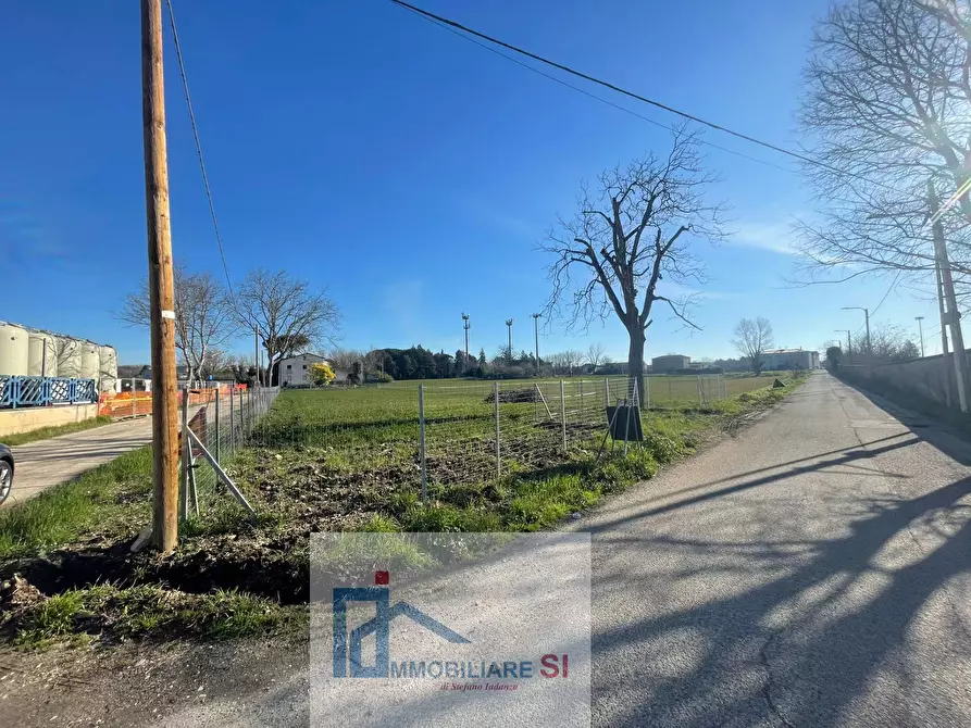 Immagine 6 di Terreno residenziale in vendita  in Via Mura Della Caccia a Benevento