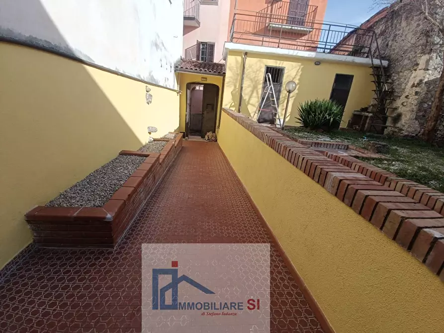 Immagine 4 di Casa semindipendente in vendita  in Vico Arechi a Benevento