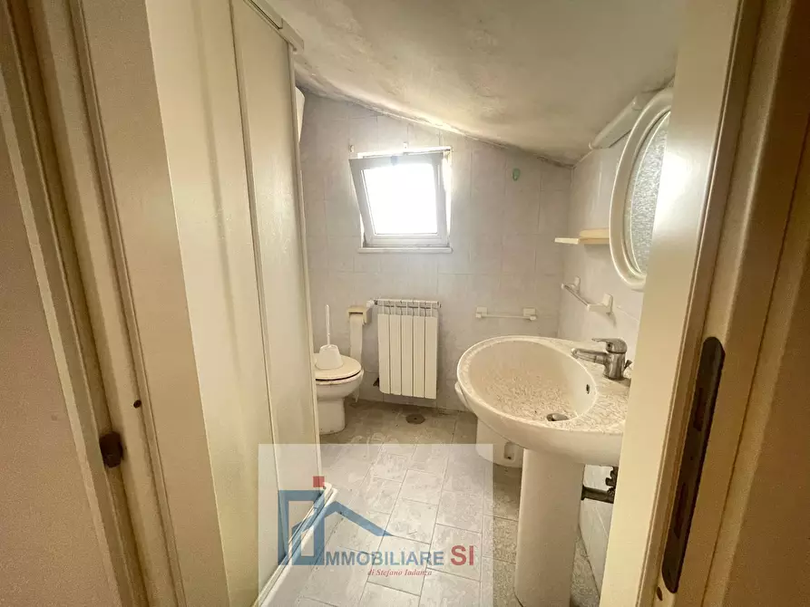 Immagine 13 di Appartamento in vendita  in Via Tommaso Rossi a Benevento