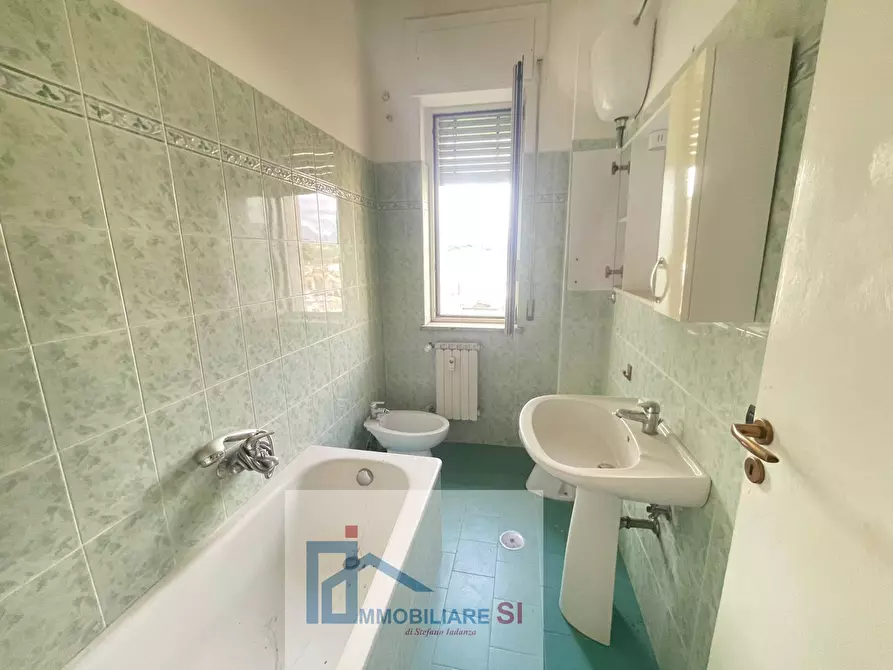 Immagine 14 di Appartamento in vendita  in Via Tommaso Rossi a Benevento