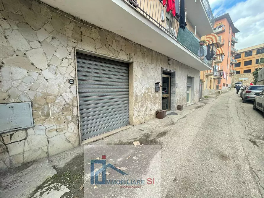 Immagine 1 di Box auto in vendita  in Via Tommaso Rossi a Benevento