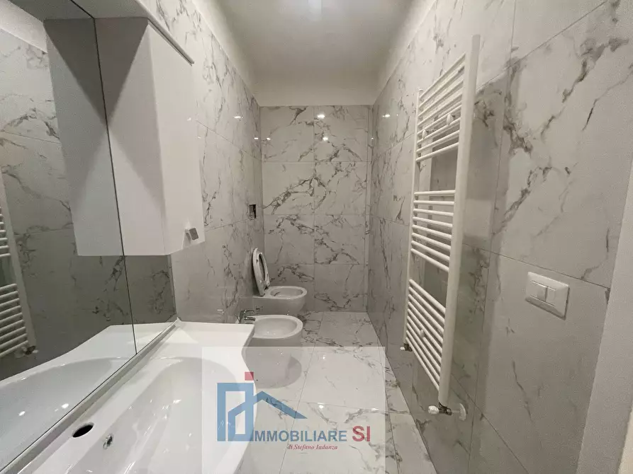 Immagine 8 di Appartamento in affitto  in Via Bartolomeo Camerario a Benevento