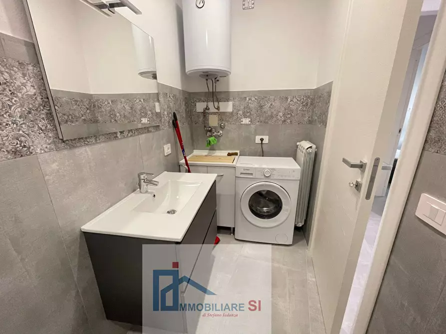 Immagine 11 di Appartamento in affitto  in Via Bartolomeo Camerario a Benevento