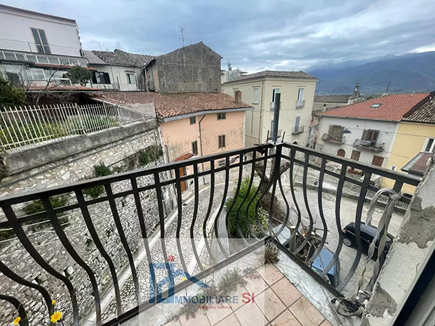 Immagine 19 di Casa semindipendente in vendita  in Via Granatelle a Montesarchio