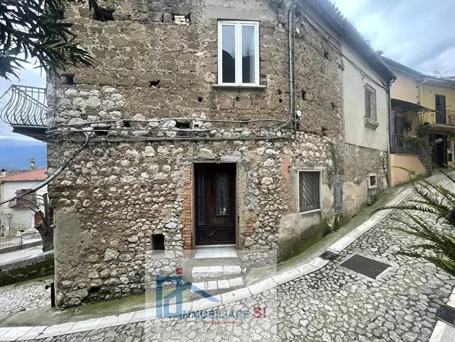 Immagine 4 di Casa semindipendente in vendita  in Via Granatelle a Montesarchio