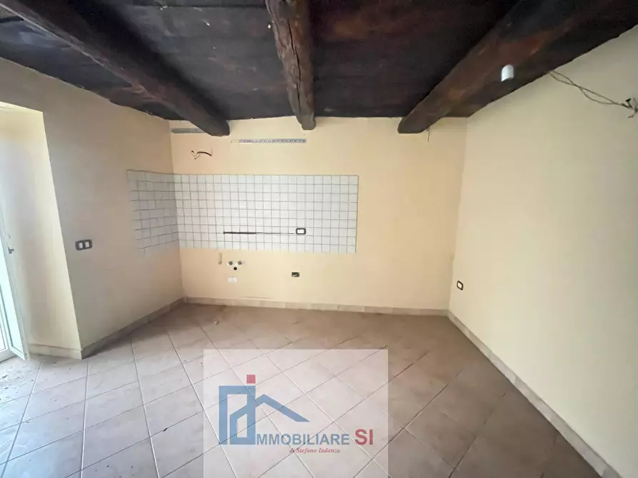 Immagine 6 di Casa semindipendente in vendita  in Via Granatelle a Montesarchio