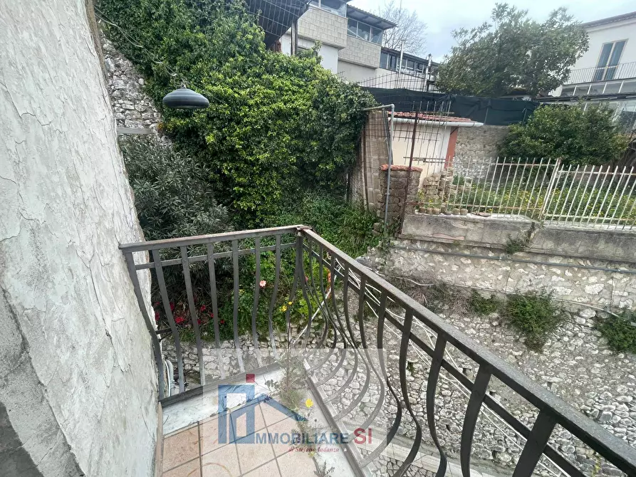 Immagine 20 di Casa semindipendente in vendita  in Via Granatelle a Montesarchio