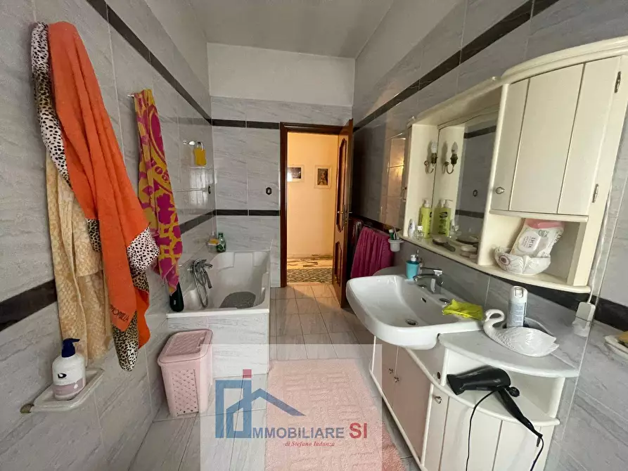 Immagine 25 di Appartamento in vendita  in Via Vanvitelli a Benevento