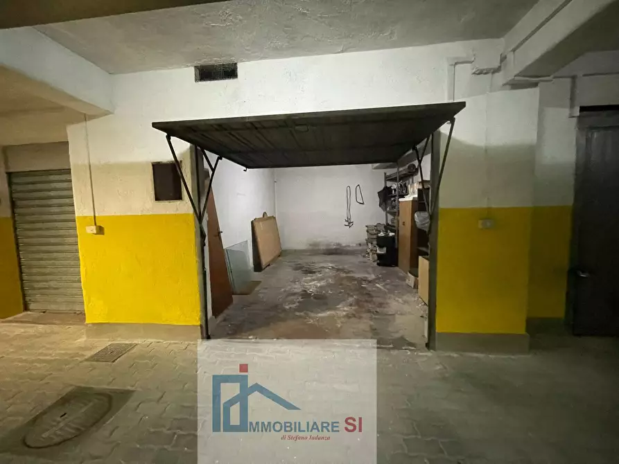 Immagine 38 di Appartamento in vendita  in Via Vanvitelli a Benevento