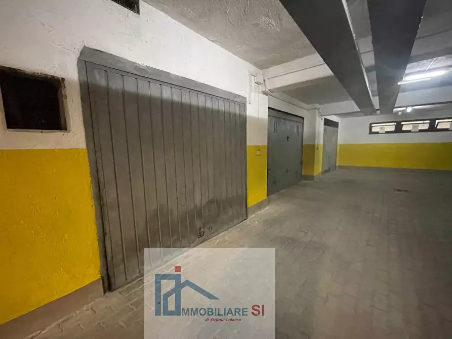 Immagine 37 di Appartamento in vendita  in Via Vanvitelli a Benevento