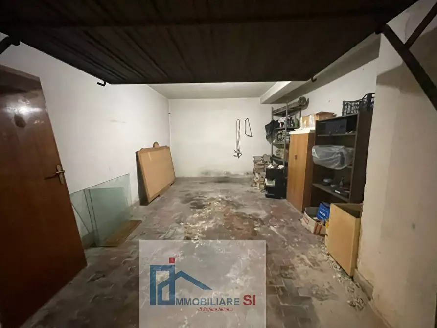 Immagine 39 di Appartamento in vendita  in Via Vanvitelli a Benevento