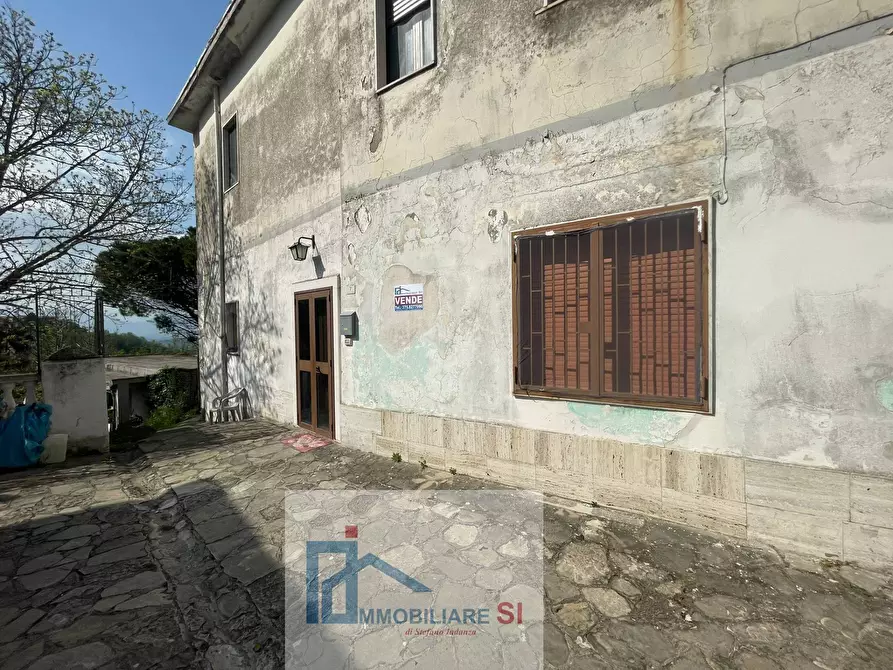 Immagine 29 di Casa semindipendente in vendita  in Contrada Cardilli a Sant'angelo A Cupolo