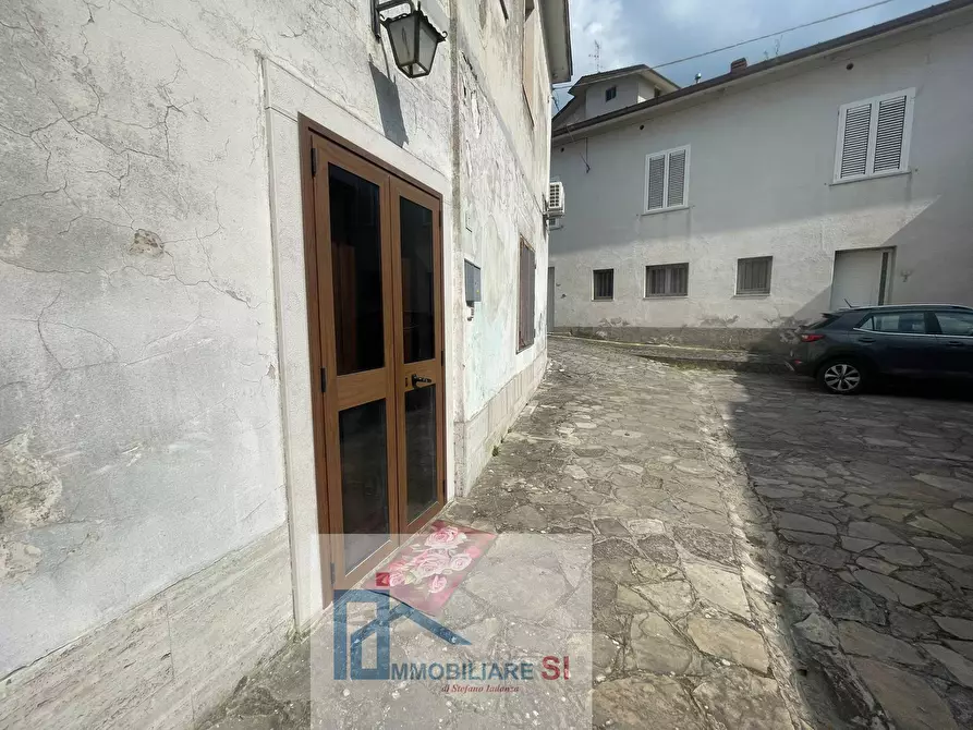 Immagine 27 di Casa semindipendente in vendita  in Contrada Cardilli a Sant'angelo A Cupolo