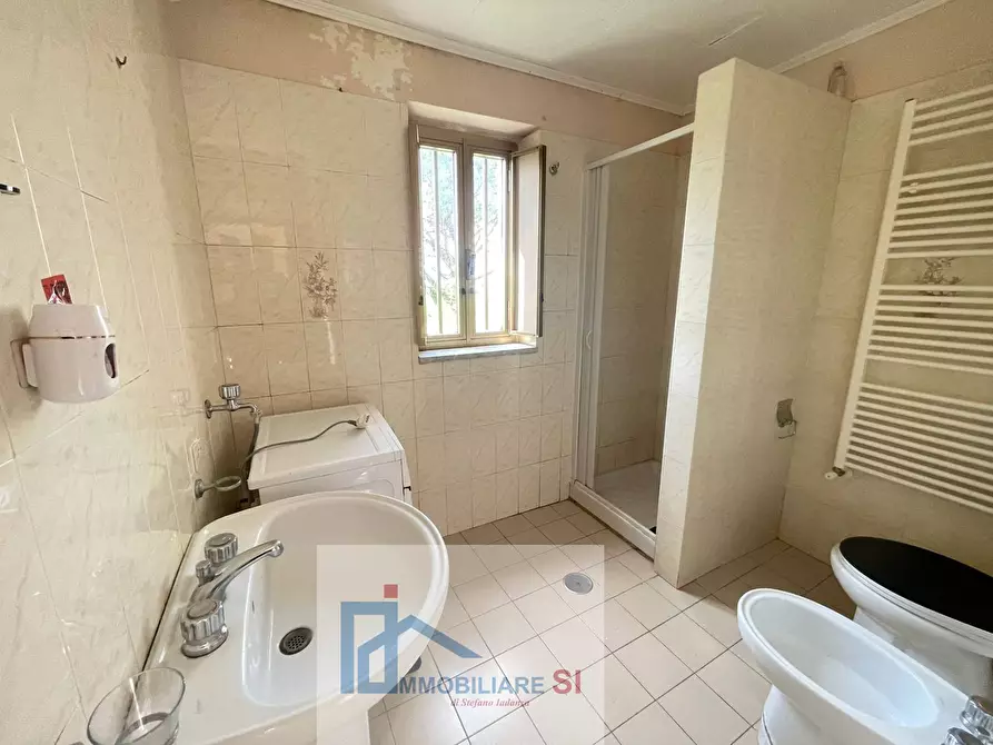 Immagine 20 di Casa semindipendente in vendita  in Contrada Cardilli a Sant'angelo A Cupolo