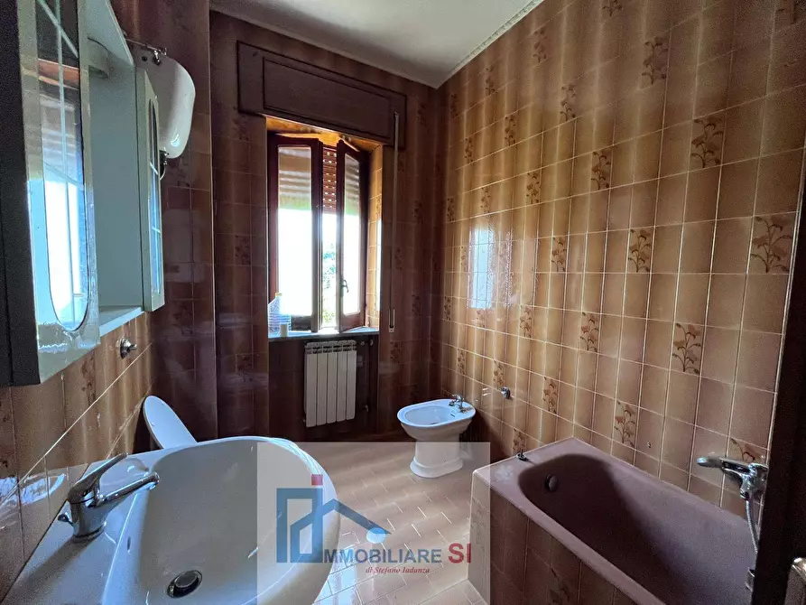 Immagine 6 di Appartamento in vendita  in Via San Vitale a Benevento