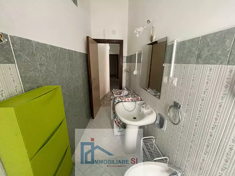 Immagine 16 di Appartamento in affitto  in Via Foschini a Benevento