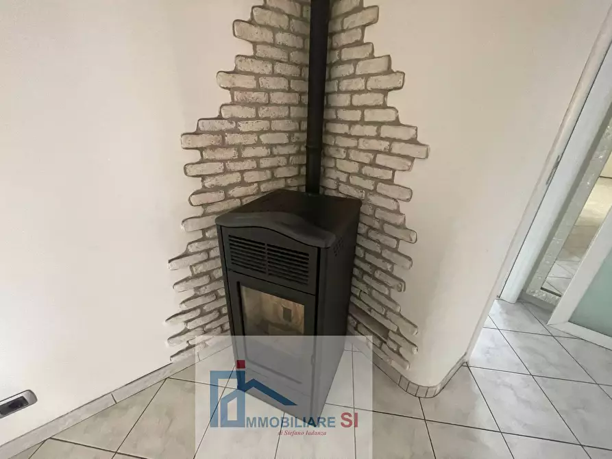 Immagine 19 di Appartamento in vendita  in Via Alcide De Gasperi a San Giorgio Del Sannio