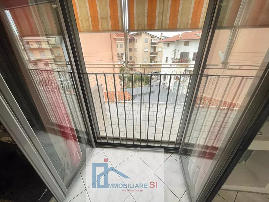 Immagine 16 di Appartamento in vendita  in Via Alcide De Gasperi a San Giorgio Del Sannio