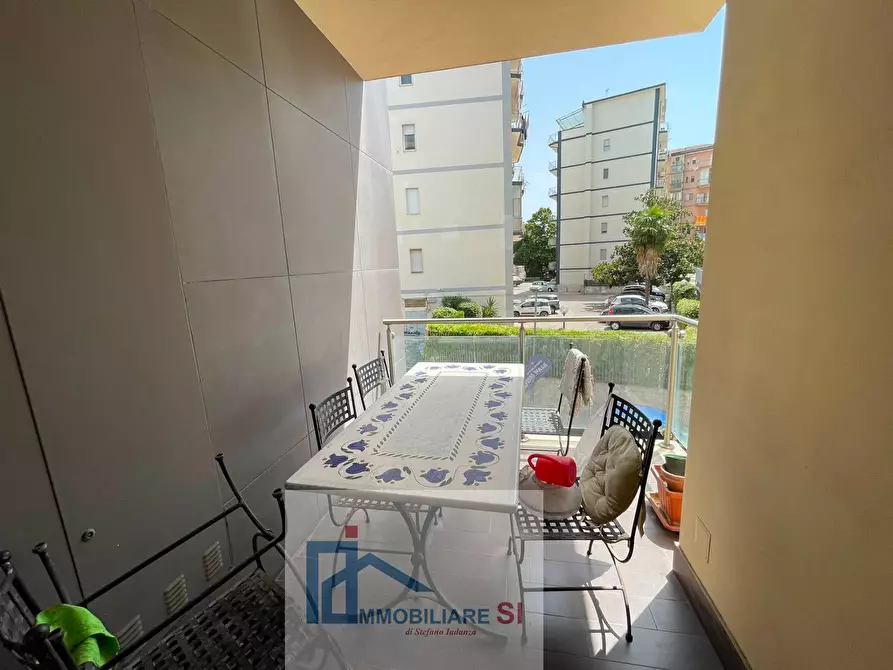 Immagine 23 di Appartamento in vendita  in Via Enzo Marmorale a Benevento
