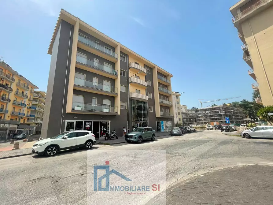 Immagine 1 di Appartamento in vendita  in Via Enzo Marmorale a Benevento