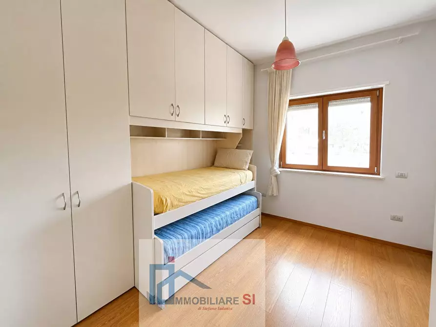Immagine 27 di Appartamento in vendita  in Via Enzo Marmorale a Benevento