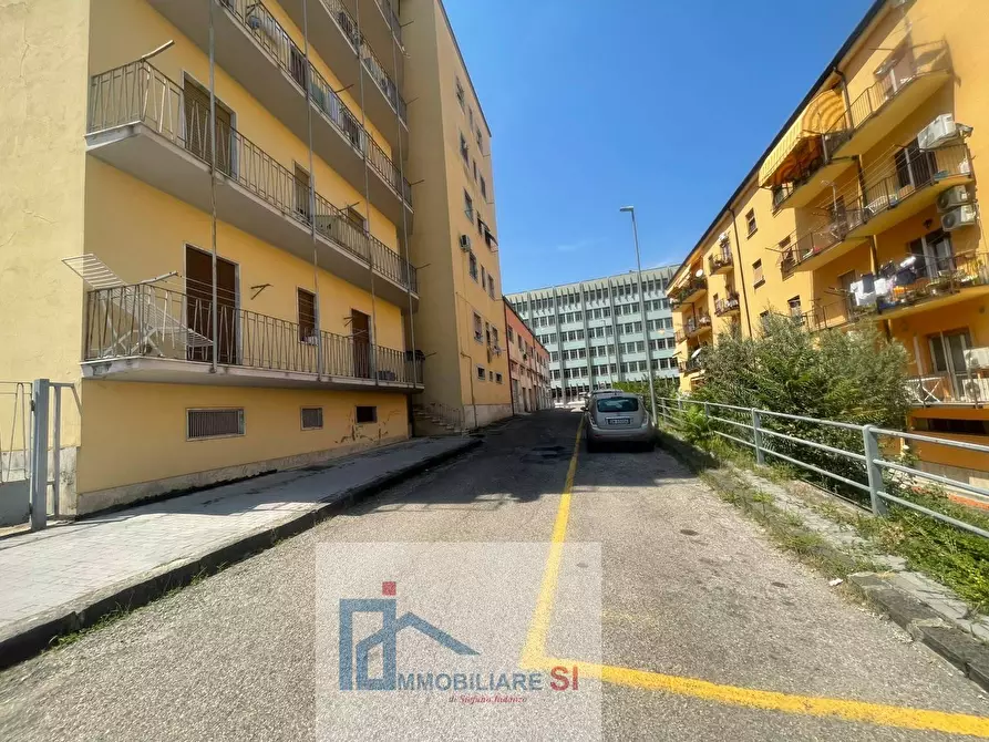 Immagine 19 di Appartamento in vendita  in Via Dei Bersaglieri a Benevento
