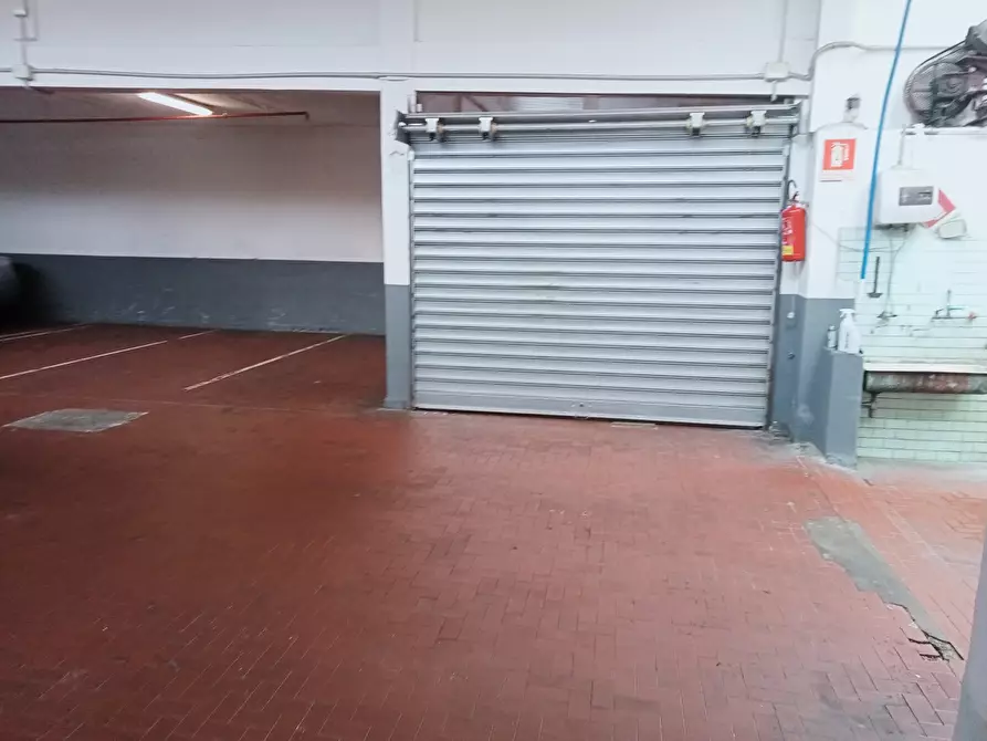 Immagine 6 di Box auto in vendita  in Via Celesia a Genova