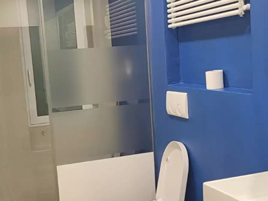 Immagine 6 di Appartamento in vendita  a Genova