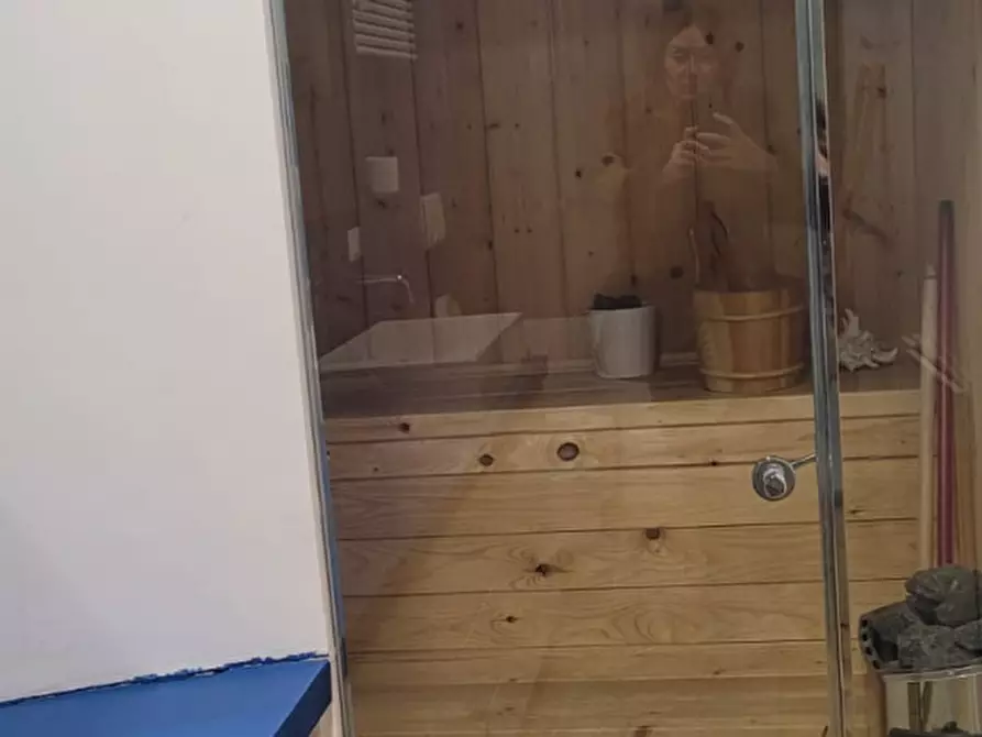 Immagine 10 di Appartamento in vendita  a Genova