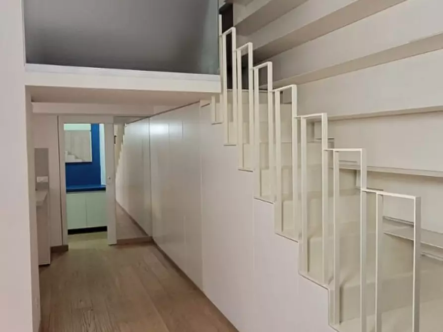 Immagine 14 di Appartamento in vendita  a Genova