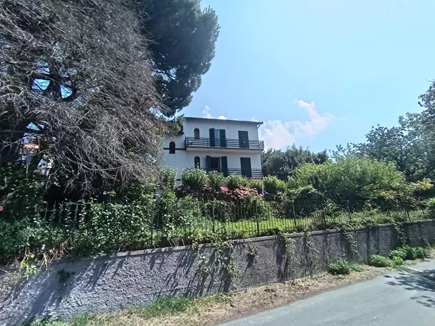 Immagine 5 di Villa in vendita  a Mioglia