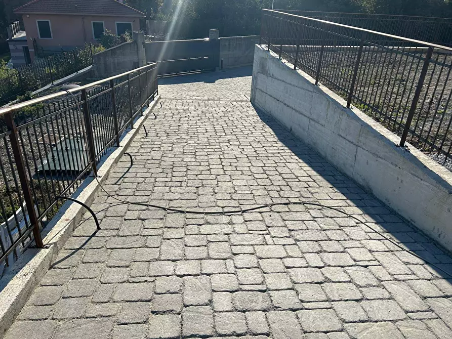 Immagine 34 di Casa semindipendente in vendita  in Via Costa Favareto 4 a Crocefieschi