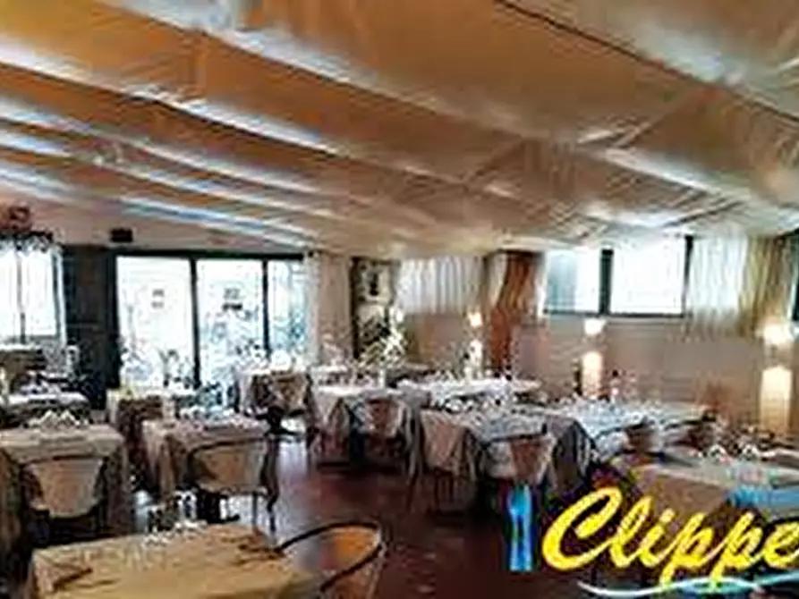 Immagine 2 di Locale commerciale in vendita  in bogliasco 4 a Bogliasco