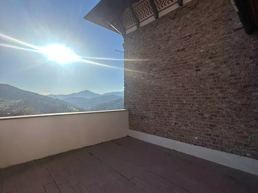 Immagine 18 di Villa in vendita  in Via andrea carpaneto 31 a Mignanego