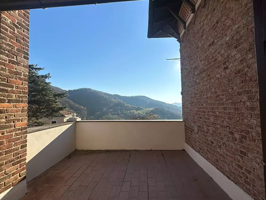 Immagine 25 di Villa in vendita  in Via andrea carpaneto 31 a Mignanego