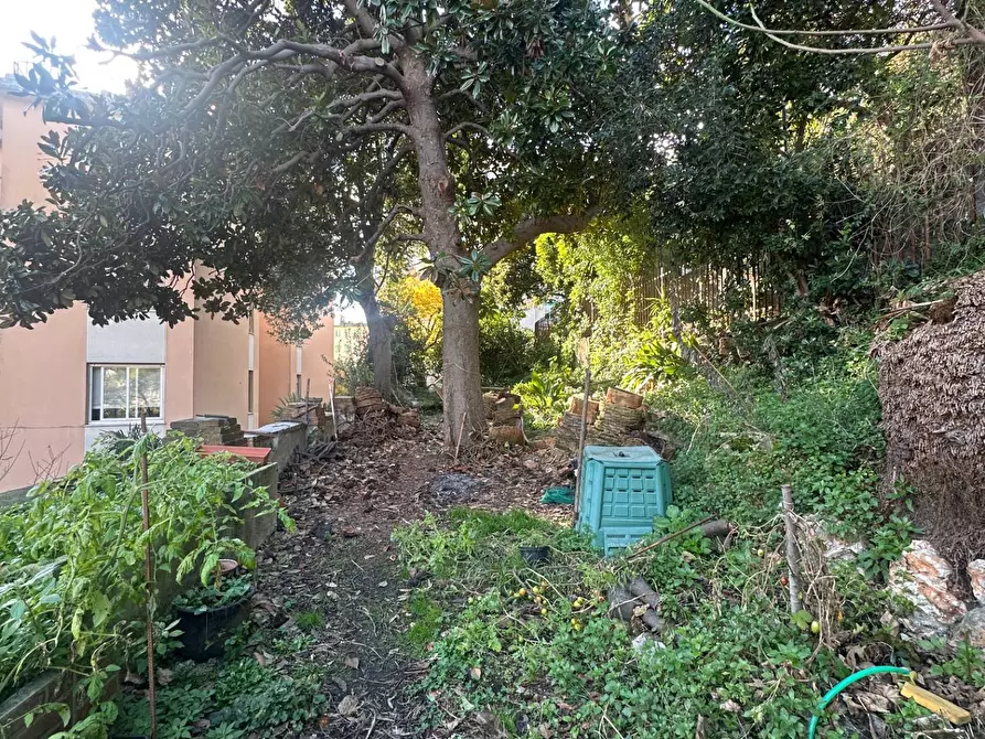 Immagine 21 di Villa in vendita  in Viale Modugno 16 a Genova