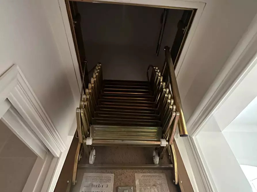 Immagine 19 di Appartamento in vendita  in VIA CESARE CABELLA 35 a Genova