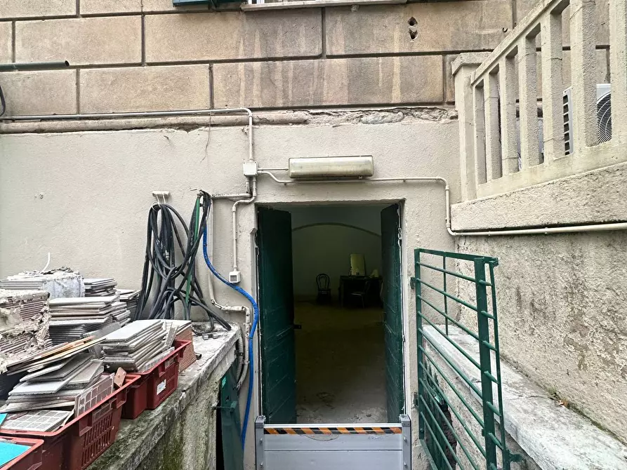 Immagine 3 di Laboratorio   in VIA TOMASO INVREA a Genova